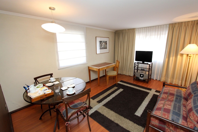 Imagen de la habitación del Hotel RQ Costanera Apartments. Foto 5