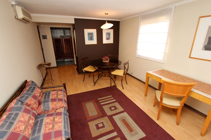 Imagen de los interiores del Hotel RQ Costanera Apartments. Foto 15