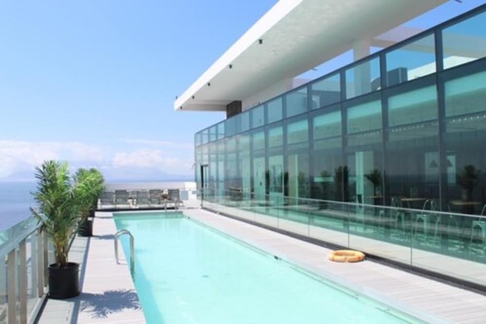 Imagen de la piscina del Hotel RQ Express Antofagasta. Foto 16