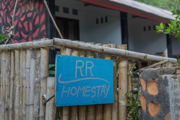 Imagen general del Hotel RR Homestay Kuta Lombok. Foto 4