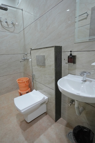 Imagen de la habitación del Hotel RRA Retreat. Foto 9