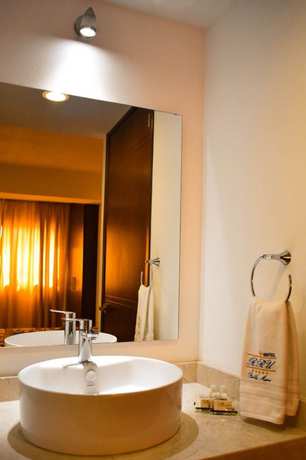 Imagen de la habitación del Hotel RRU Puebla. Foto 9