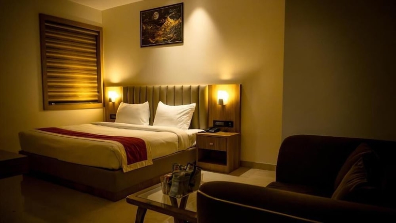 Imagen de la habitación del Hotel RS, Agra. Foto 6