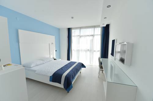 Imagen de la habitación del Hotel RS City. Foto 5