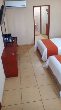 Imagen de la habitación del Hotel RS, Cordoba. Foto 13