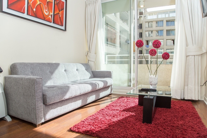 Imagen de los interiores del Hotel RS Santiago. Foto 8