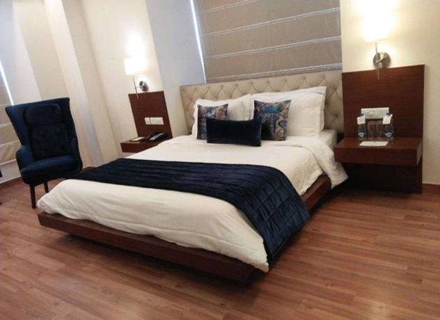 Imagen de la habitación del Hotel RS Sarovar Portico Palampur. Foto 4