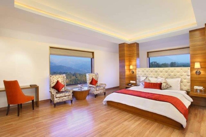 Imagen de la habitación del Hotel RS Sarovar Portico Palampur. Foto 6