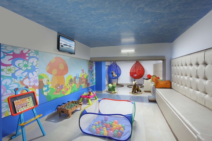 Imagen de la habitación del Hotel RS Sarovar Portico Palampur. Foto 8