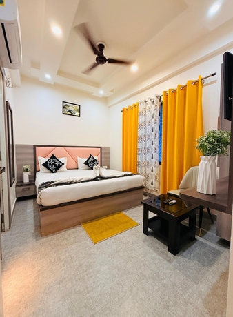 Imagen de la habitación del Hotel RUDRA GANGA HOTEL. Foto 4