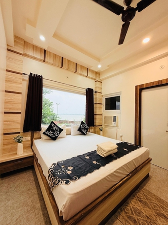 Imagen de la habitación del Hotel RUDRA GANGA HOTEL. Foto 7