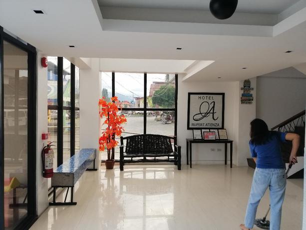 Imagen de los interiores del Hotel RUPERT A. Foto 13