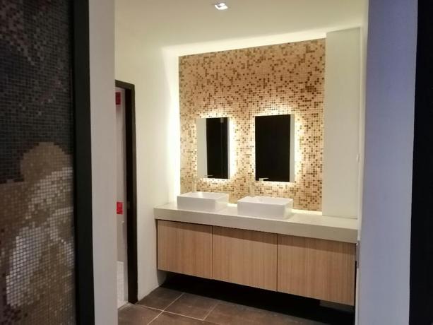 Imagen del bar/restaurante del Hotel RUPERT A. Foto 4