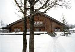 Imagen de los exteriores del Hotel RUSSIAN VILLAGE. Foto 2