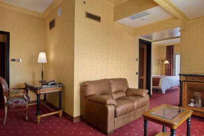 Imagen general del Hotel RUSSOTT HOTEL. Foto 4