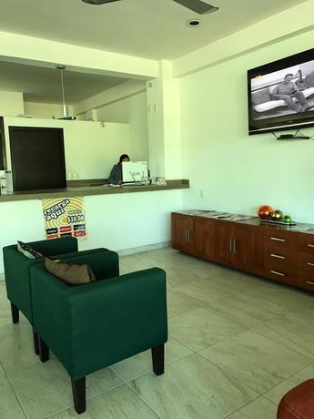 Imagen de los interiores del Hotel RV. Foto 12