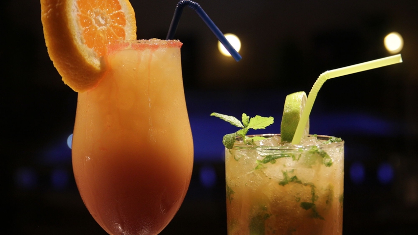 Imagen del bar/restaurante del Hotel RVHotels Mar de Tossa. Foto 2