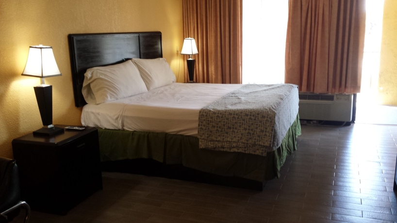 Imagen de la habitación del Hotel RW. Foto 2