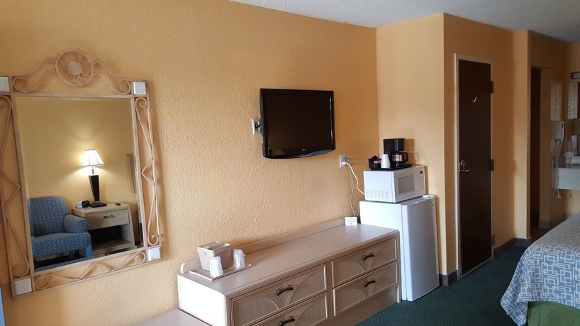 Imagen de la habitación del Hotel RW. Foto 6