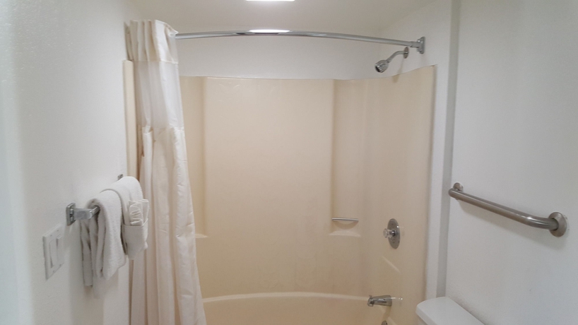 Imagen de la habitación del Hotel RW. Foto 9
