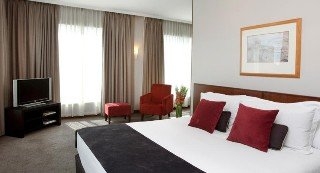 Imagen de la habitación del Hotel RYDGES PERTH. Foto 9