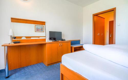 Imagen general del Hotel RYSY. Foto 8