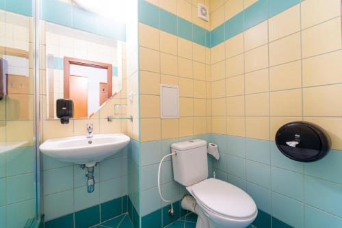 Imagen general del Hotel RYSY. Foto 10