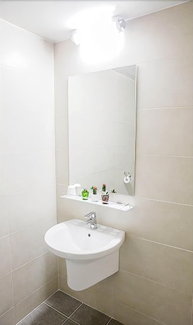 Imagen de la habitación del Hotel Ra. Foto 14