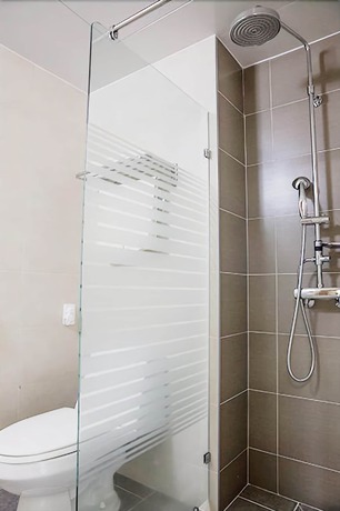 Imagen de la habitación del Hotel Ra. Foto 17