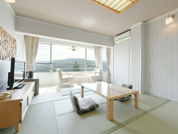 Imagen de la habitación del Hotel Ra Kuun. Foto 17