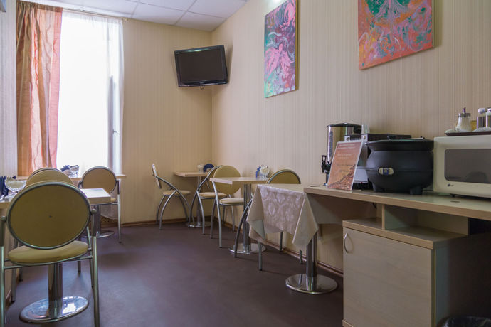 Imagen del bar/restaurante del Hotel Ra Nevsky 44. Foto 3