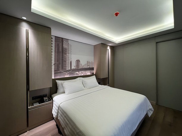 Imagen de la habitación del Hotel Ra Suites Simatupang. Foto 16