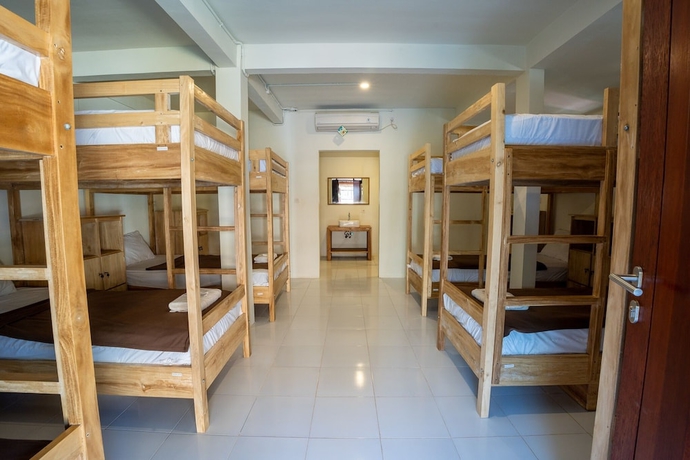 Imagen de la habitación del Hotel RaCottage Mandalika. Foto 10