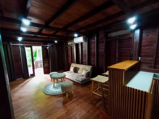 Imagen de la habitación del Hotel RaCottage Mandalika. Foto 15