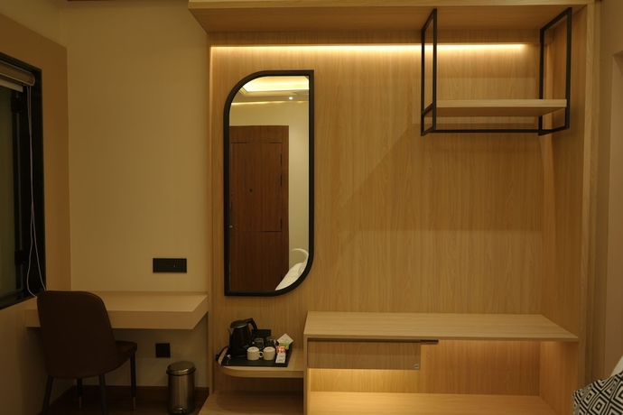 Imagen de la habitación del Hotel Raam Leela. Foto 9