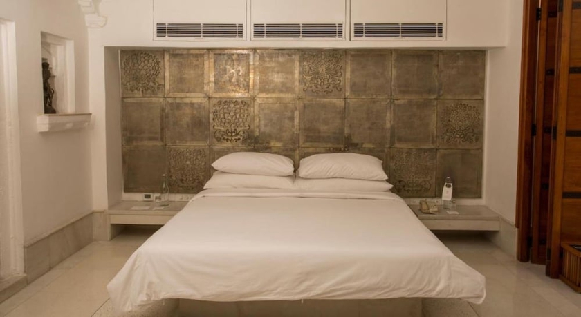 Imagen de la habitación del Hotel Raas Devigarh. Foto 15