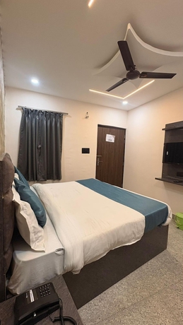 Imagen de la habitación del Hotel Raas Inn. Foto 8