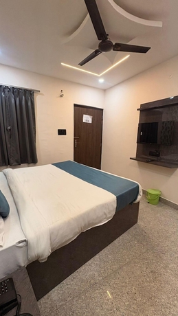 Imagen de la habitación del Hotel Raas Inn. Foto 9