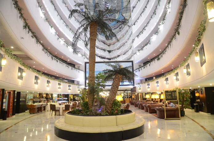 Imagen de los interiores del Hotel Rabat. Foto 11