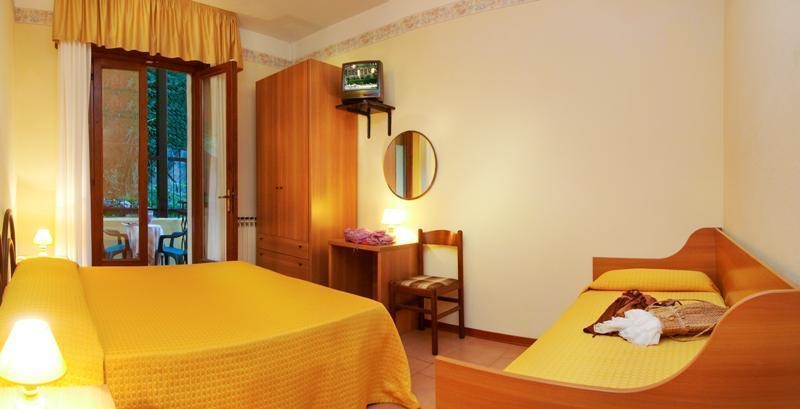 Imagen de la habitación del Hotel Rabay. Foto 4