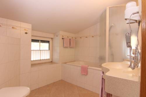 Imagen de la habitación del Hotel Rabenauer Mühle. Foto 3