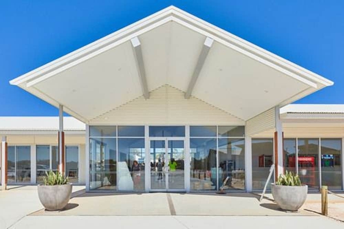 Imagen de los interiores del Hotel Rac Monkey Mia Dolphin Resort. Foto 18