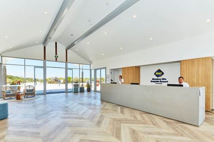 Imagen de los interiores del Hotel Rac Monkey Mia Dolphin Resort. Foto 19