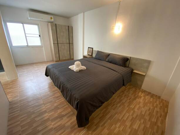 Imagen general del Hotel Racha. Foto 15