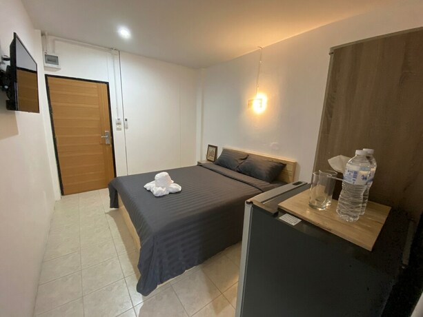 Imagen de la habitación del Hotel Racha. Foto 20