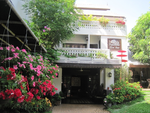 Imagen de los exteriores del Hotel Rachamankha Flora House. Foto 9