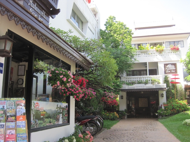 Imagen de los exteriores del Hotel Rachamankha Flora House. Foto 10