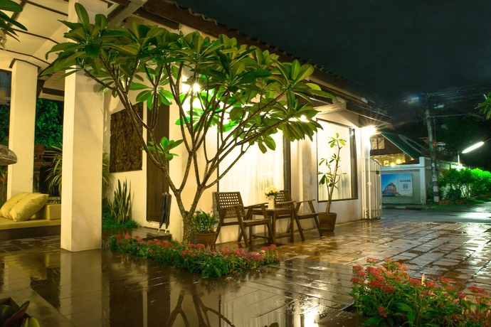 Imagen de los exteriores del Hotel Rachamankha Thai Villa. Foto 12
