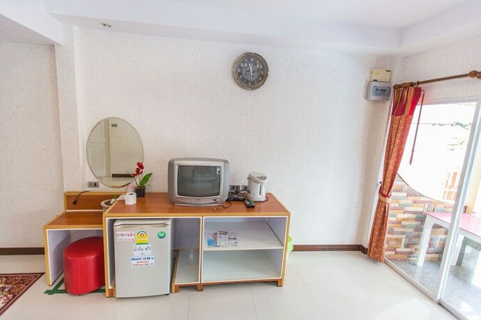 Imagen de la habitación del Hotel Rachawadee Resort Koh Larn. Foto 6