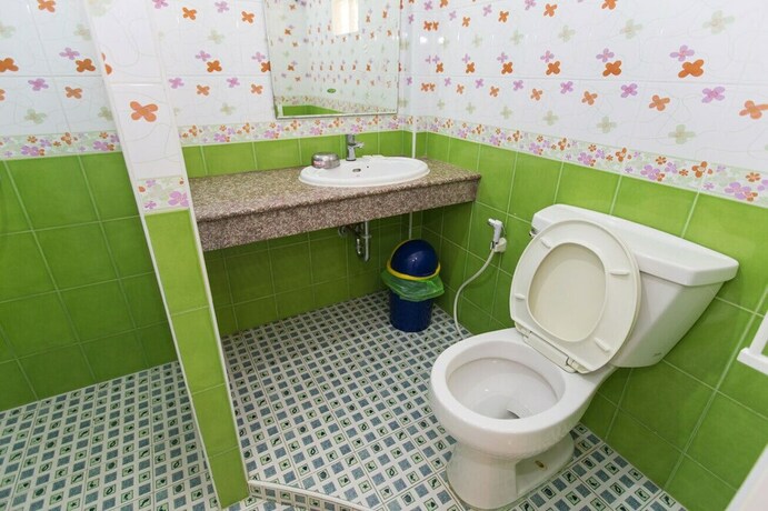 Imagen de la habitación del Hotel Rachawadee Resort Koh Larn. Foto 8
